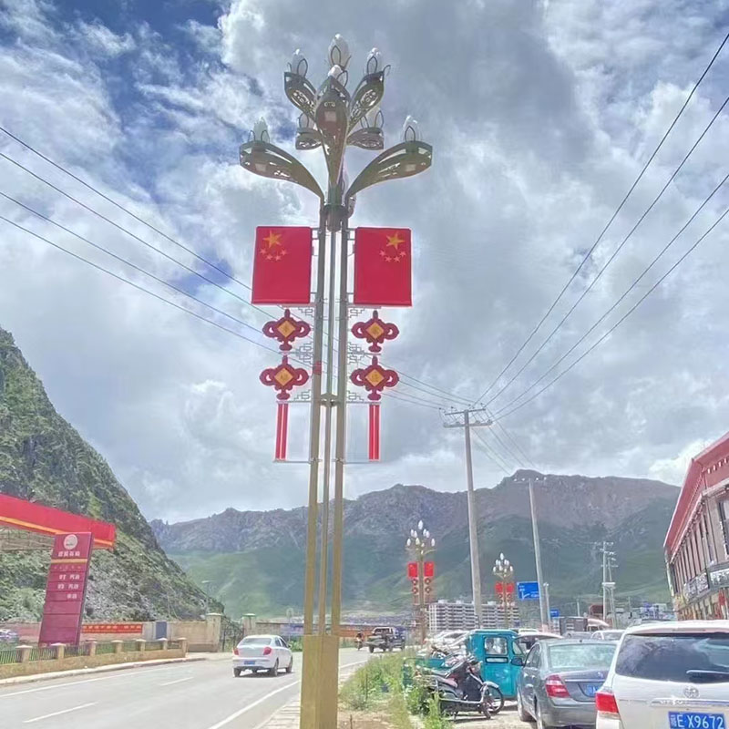 酒泉抱箍太阳能路灯生产厂家